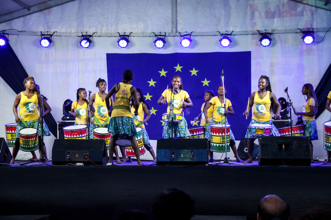 Bloco Malgasy, tournee internationale